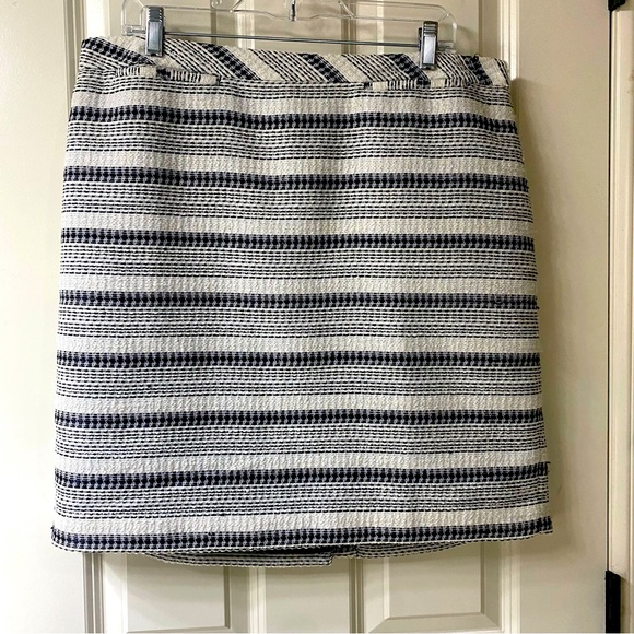 Halogen Tweed Skirt - Picture 3 of 8